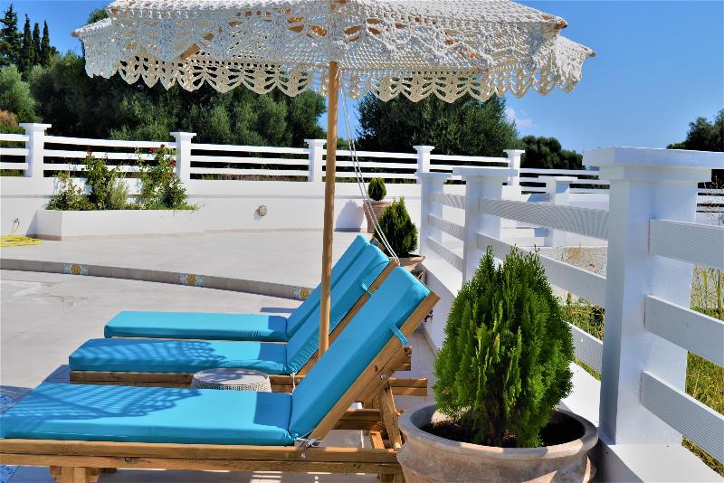 Maggana Residence Minia Екстериор снимка